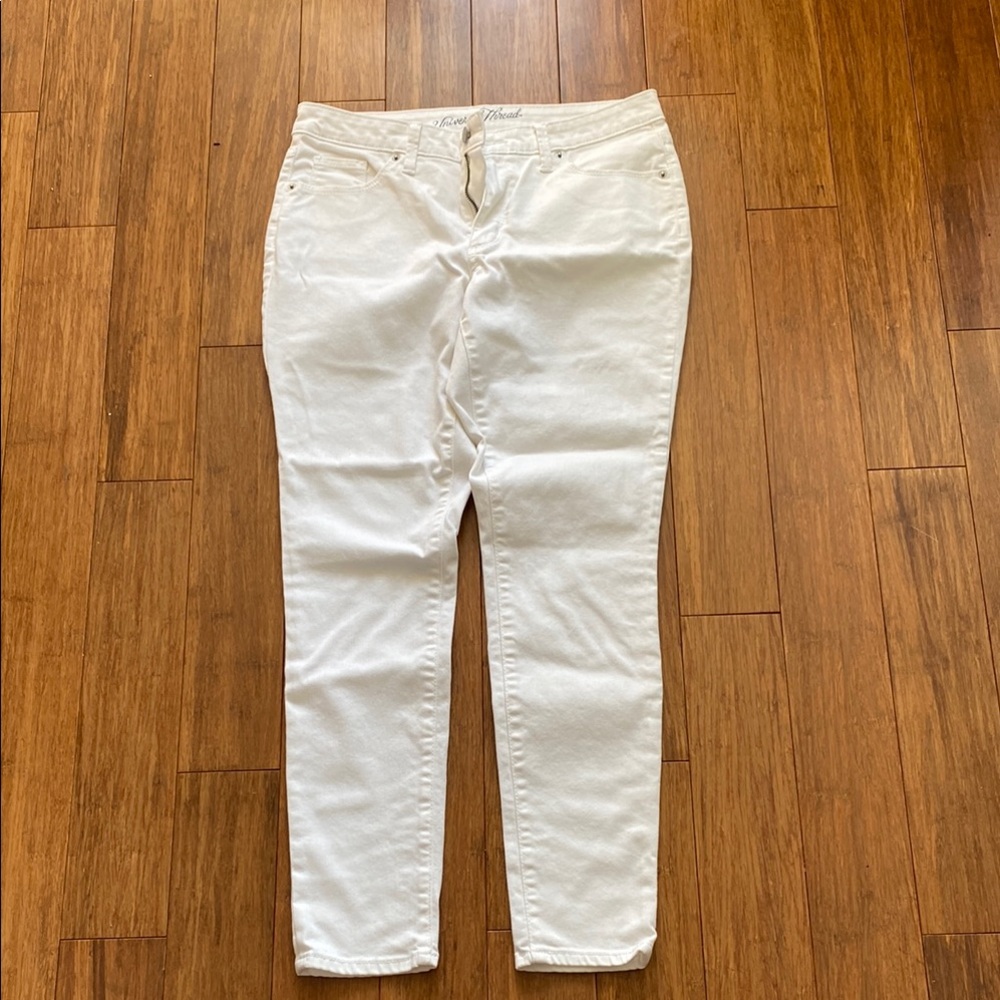 Universal Thread Women's White Skinny Jeans